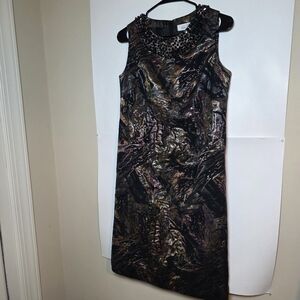 Teri Jon Jacquard Sleeveless Pencil Dress Embellished Jewel Neckline Metallic
